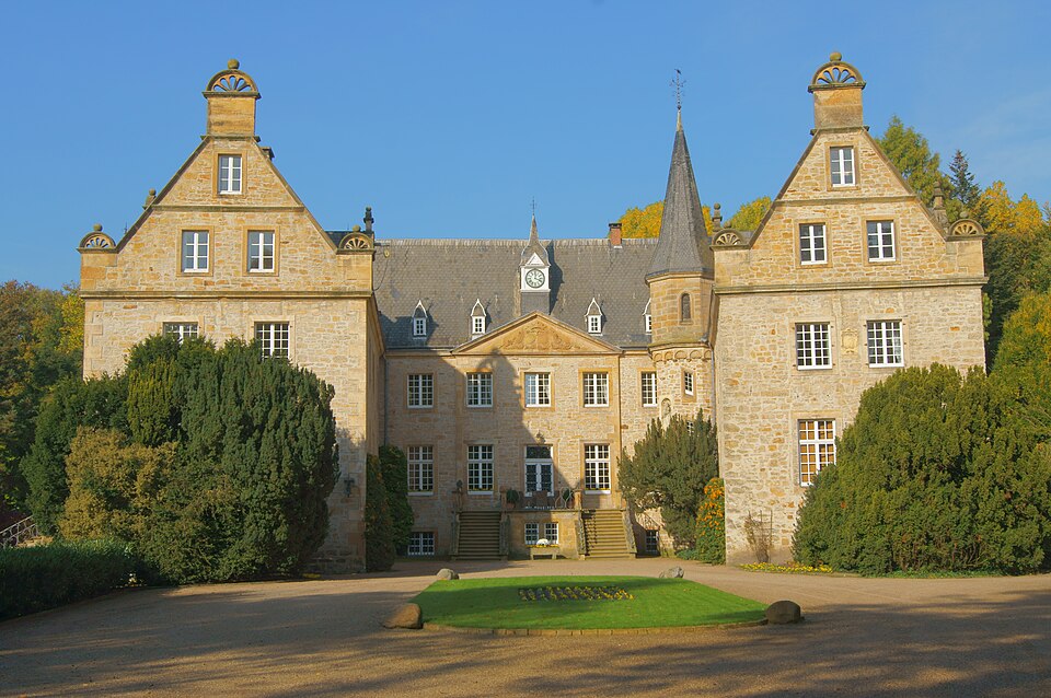 Schloss Surenburg