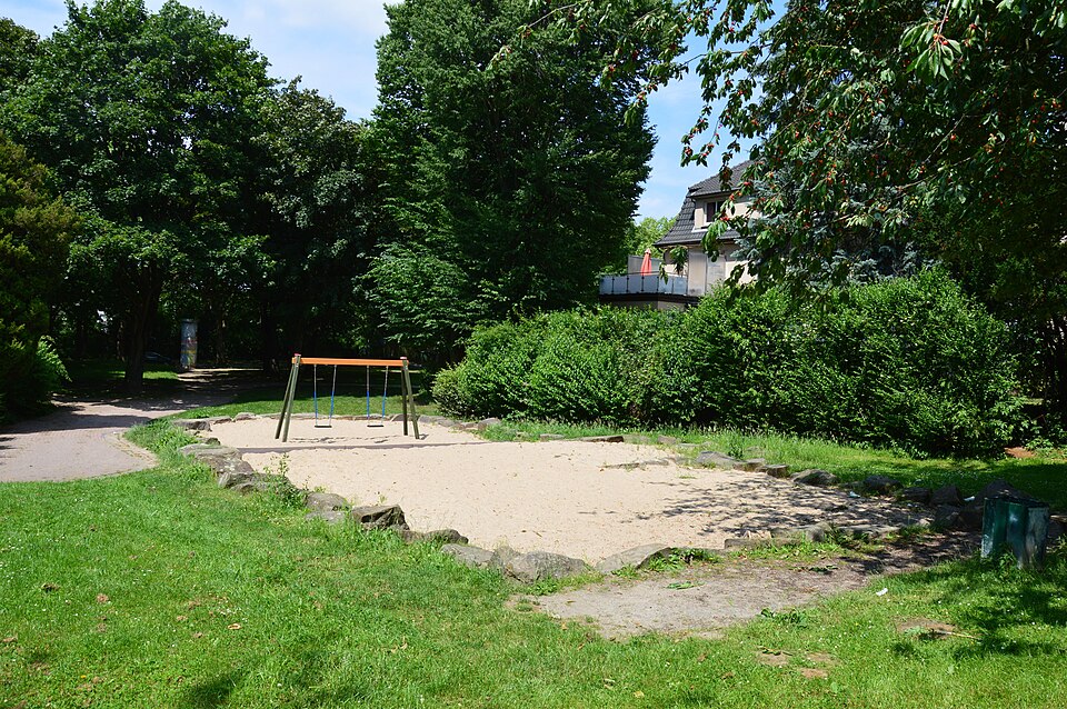 Spielplatz Rhienscher Berg